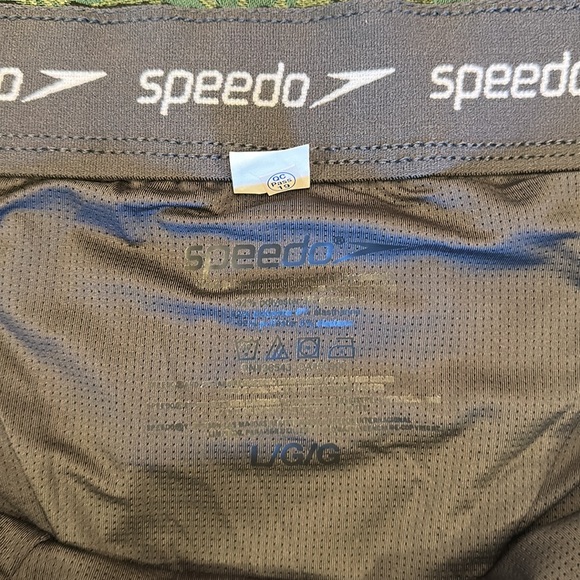 Speedo Swim Shorts Trunks Men's Sz largeTech Volley Comfort Liner Black/Grey NWT - Picture 7 of 9